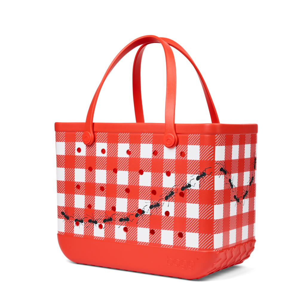 Original Bogg Bag - Picnic Guests - Beach It Anywhere