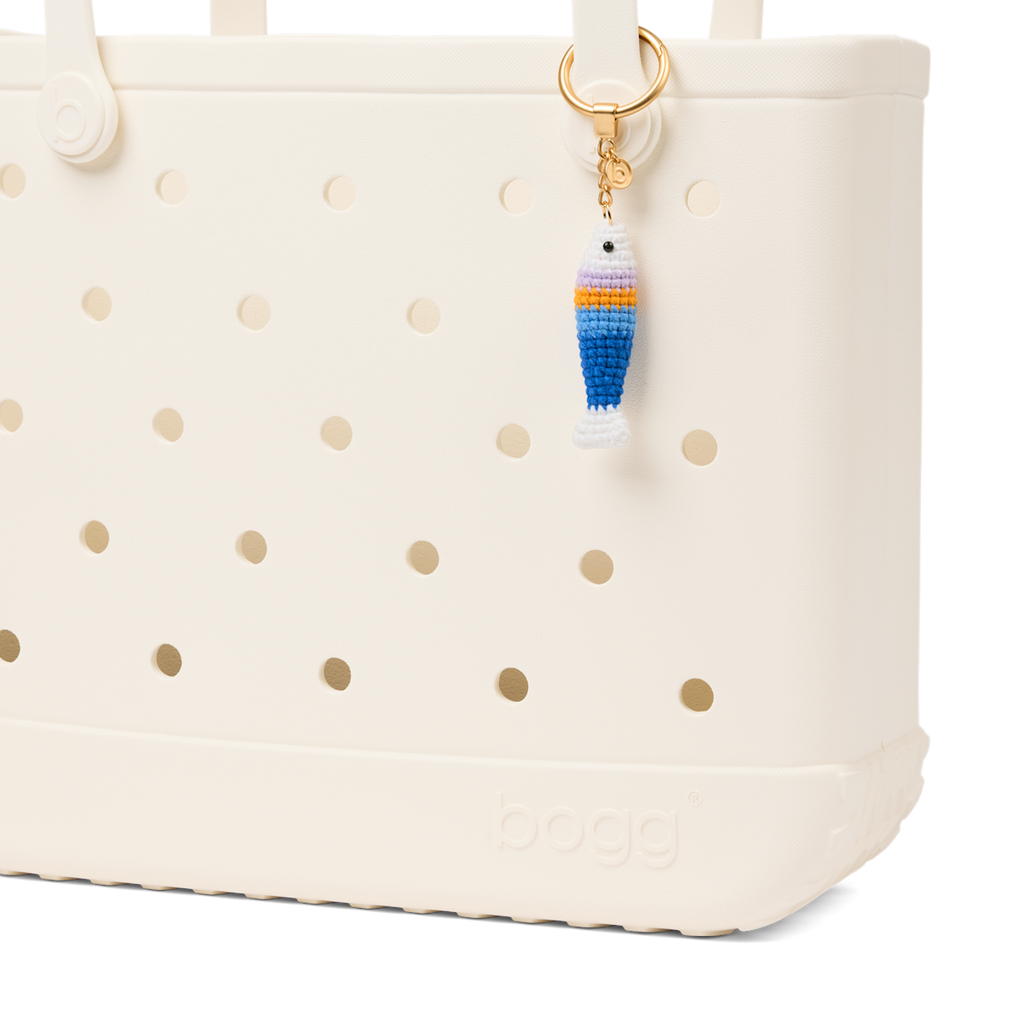 Bogg'd & Charmed  - Crochet Fish High Tide - Beach Carry Energy